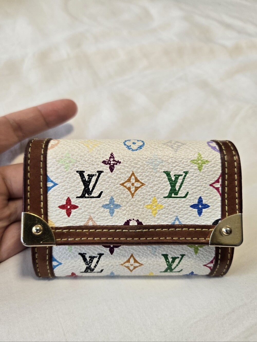 Louis Vuitton Porte Monnaie Plat White Canvas Wallet (Pre-Owned)